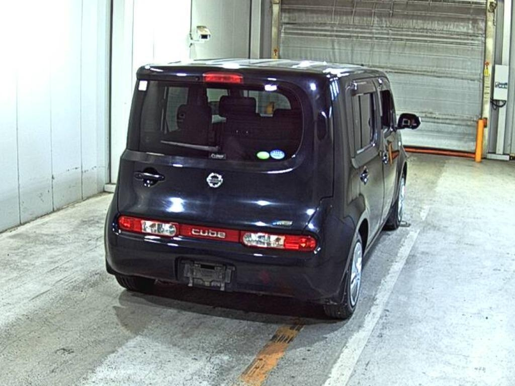 NISSAN CUBE 2011