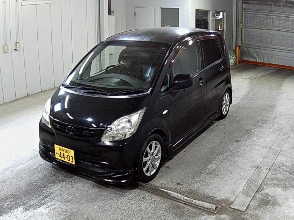 DAIHATSU MOVE 2010