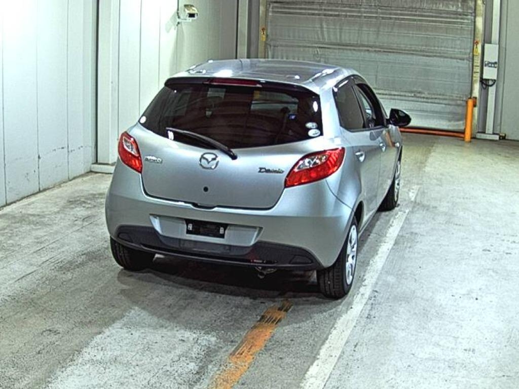 MAZDA DEMIO 2012