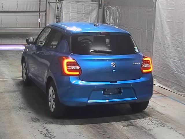 SUZUKI SWIFT 2021