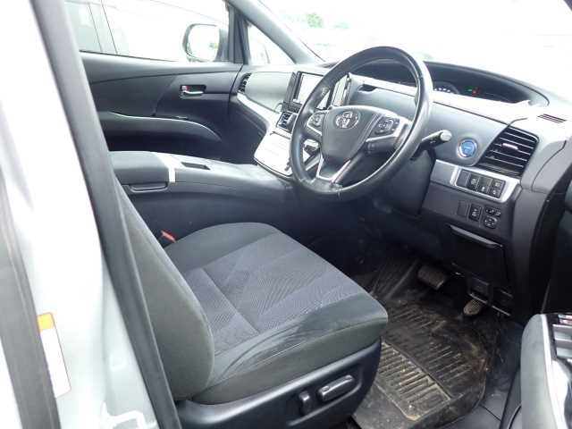 TOYOTA ESTIMA HYBRID 2017
