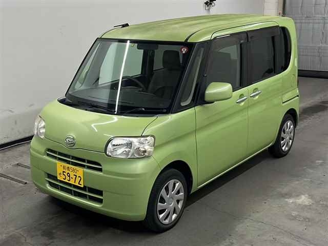 DAIHATSU TANTO 2012