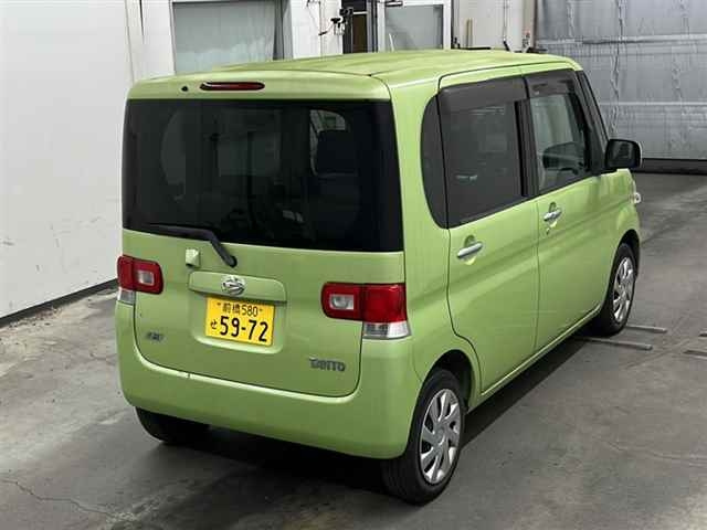 DAIHATSU TANTO 2012