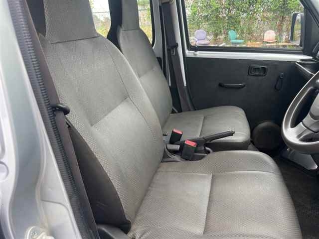 DAIHATSU HIJET VAN 2019