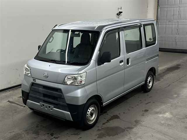 DAIHATSU HIJET VAN 2019