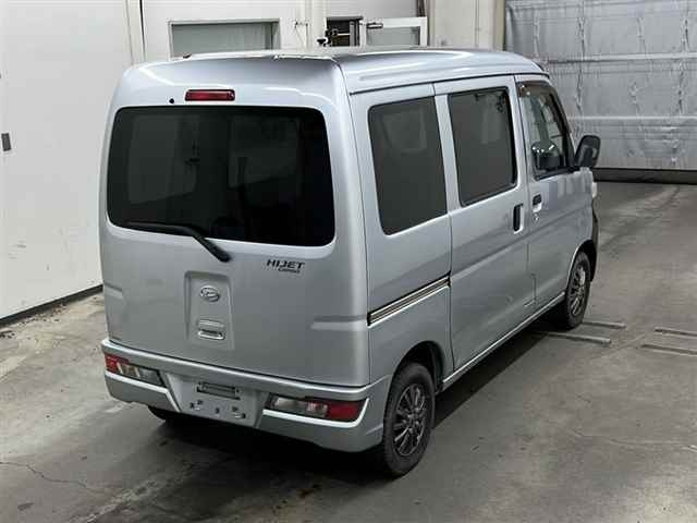 DAIHATSU HIJET VAN 2018
