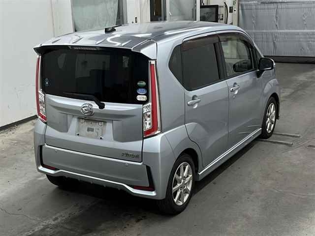 DAIHATSU MOVE 2015