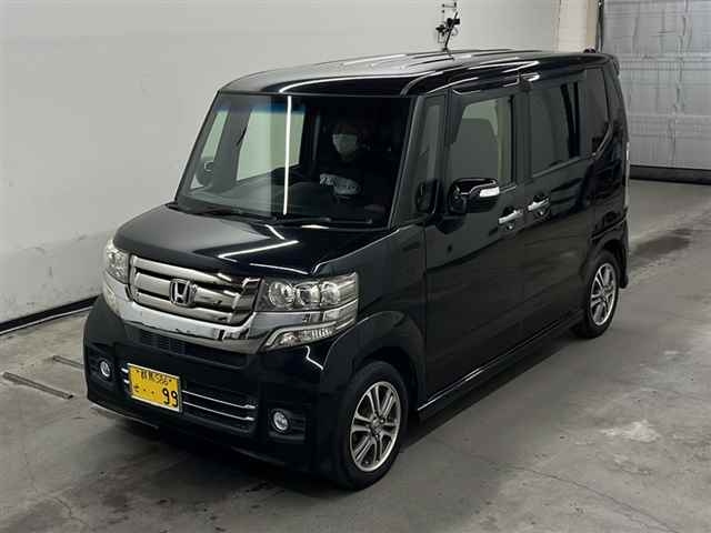 HONDA N BOX 2015
