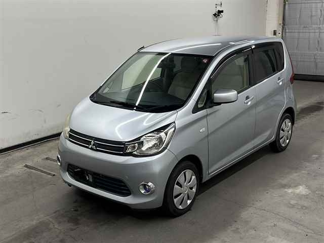 MITSUBISHI EK WAGON 2013