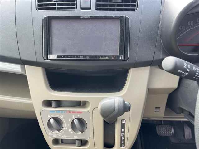 DAIHATSU MOVE 2013