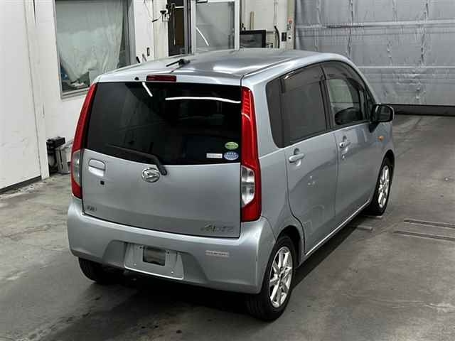 DAIHATSU MOVE 2013