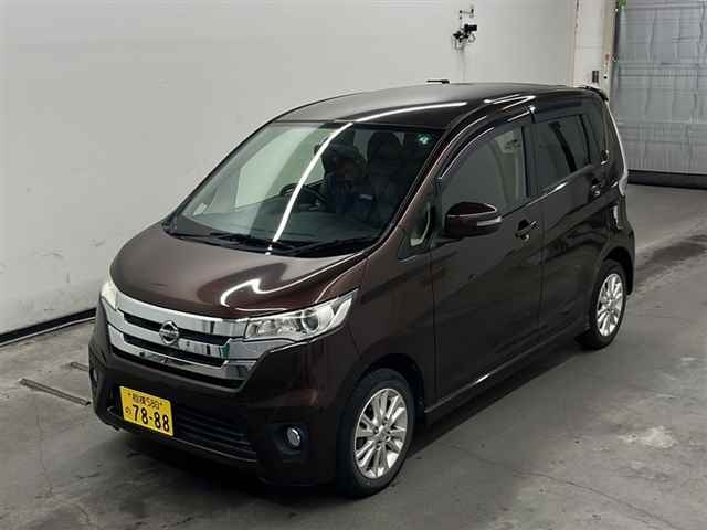 NISSAN DAYZ 2014