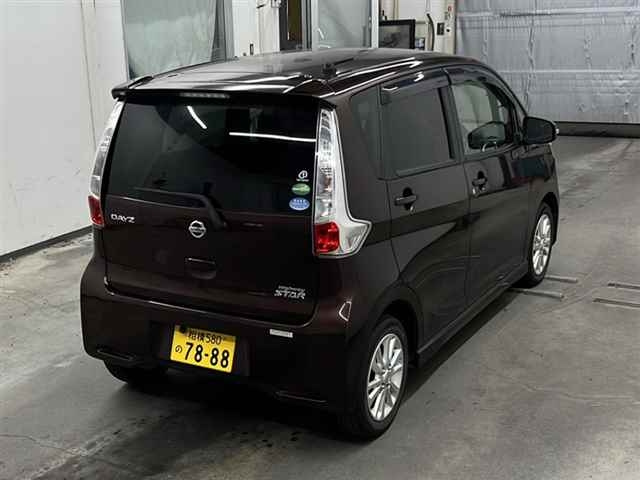 NISSAN DAYZ 2014