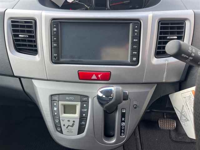 DAIHATSU MOVE 2012