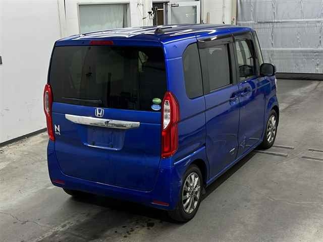 HONDA N BOX 2017