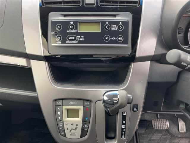 DAIHATSU MOVE 2014