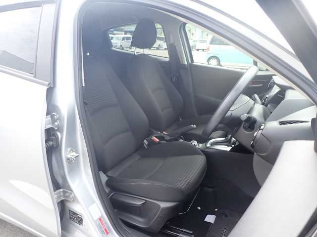 MAZDA DEMIO 2019