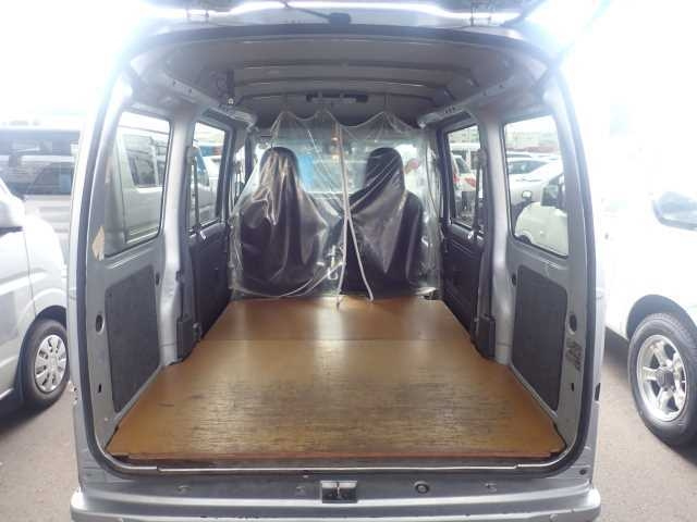 DAIHATSU HIJET VAN 2018