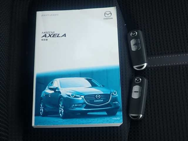 MAZDA AXELA 2018