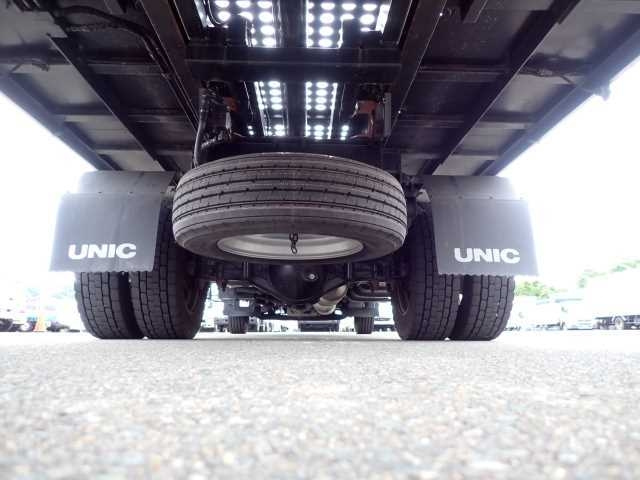 MITSUBISHI CANTER 2020
