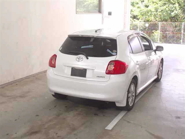 TOYOTA AURIS 2009