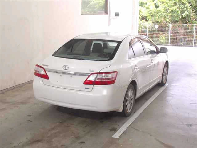 TOYOTA PREMIO 2010