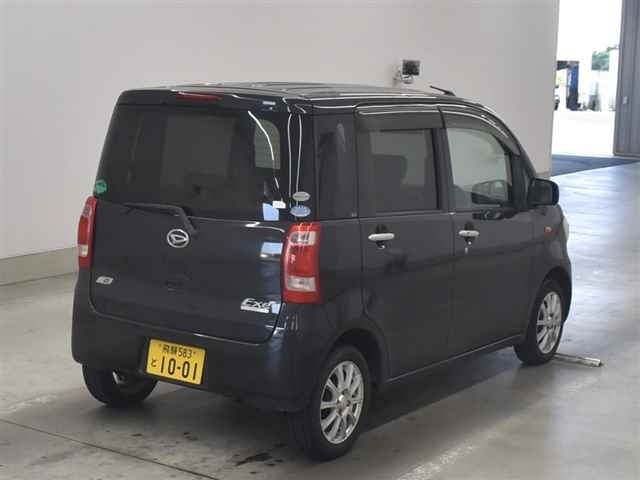 DAIHATSU TANTO EXE 2012