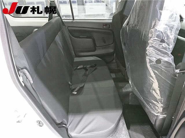TOYOTA PROBOX 2024