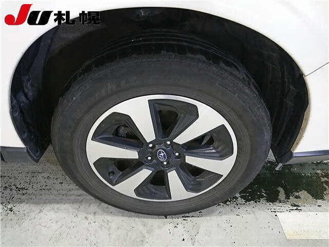 SUBARU FORESTER 2017