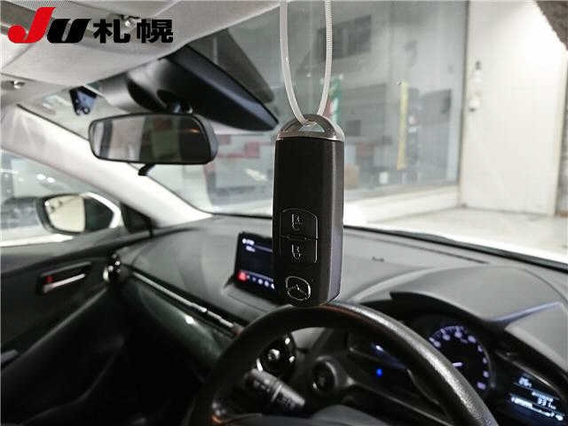 MAZDA DEMIO 2018
