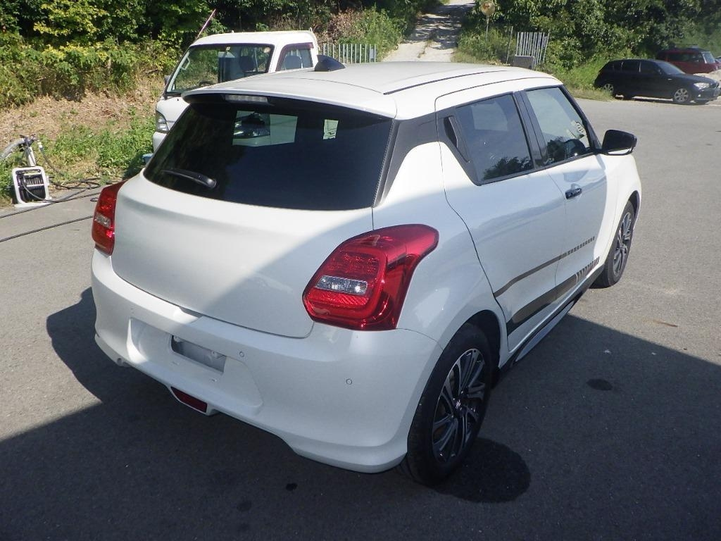 SUZUKI SWIFT 2023