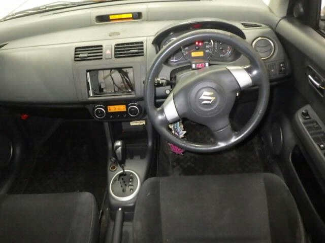 SUZUKI SWIFT 2008