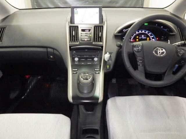 TOYOTA SAI 2010