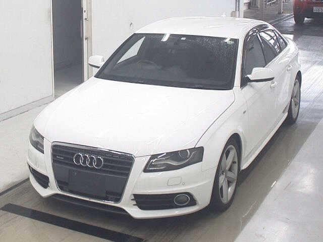 AUDI A4 2012