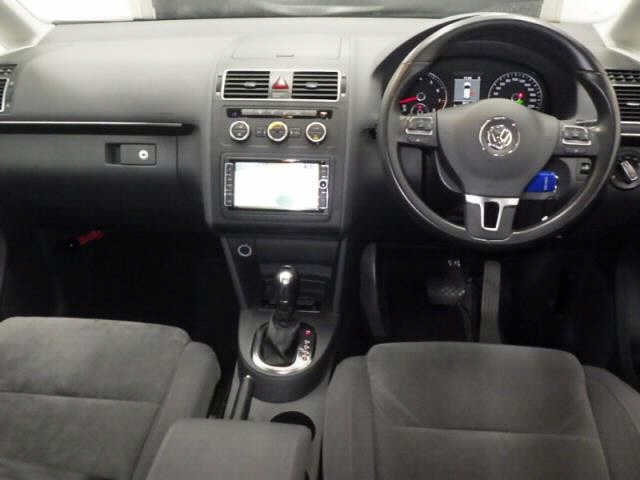 VOLKSWAGEN GOLF TOURAN 2014