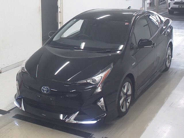 TOYOTA PRIUS 2016