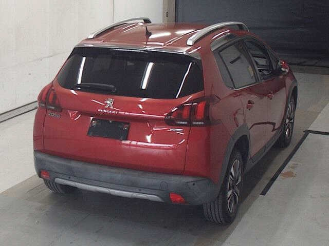 PEUGEOT 2008 2017
