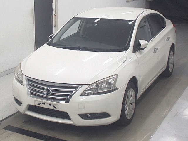 NISSAN SYLPHY 2017