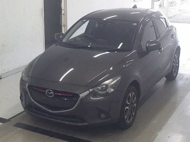MAZDA DEMIO 2016