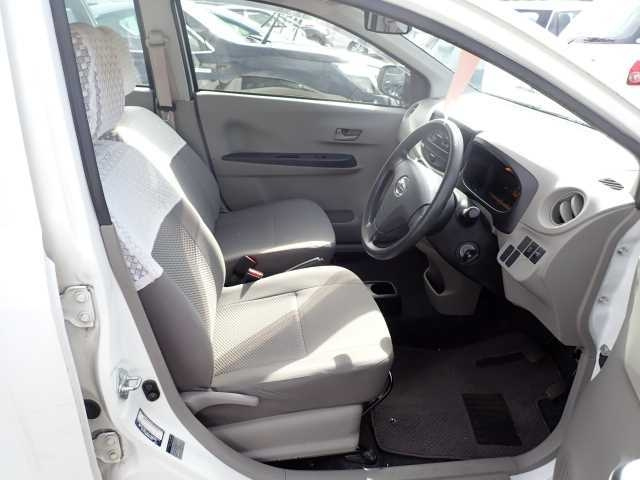 DAIHATSU MIRA E S 2013