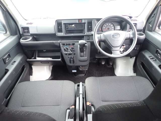 DAIHATSU HIJET VAN 2019