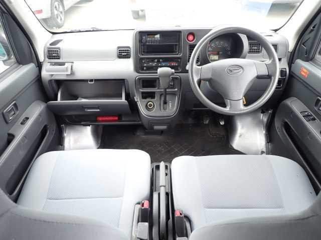 DAIHATSU HIJET VAN 2014