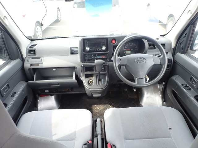 DAIHATSU HIJET VAN 2014
