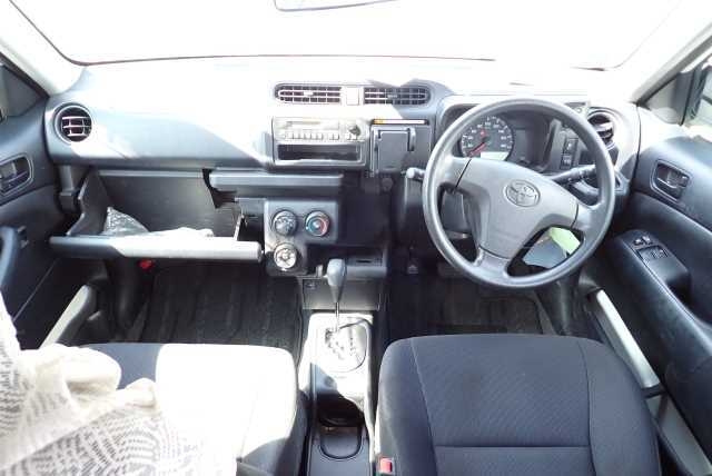 TOYOTA PROBOX 2019