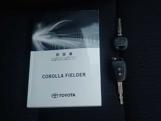 TOYOTA COROLLA FIELDER 2019