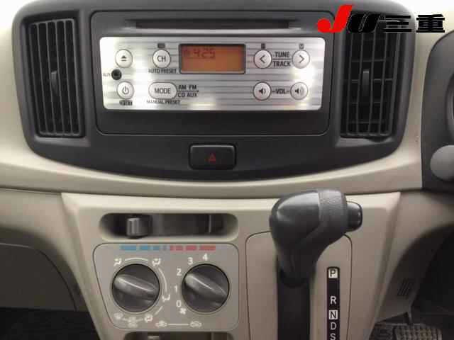 DAIHATSU MIRA E S 2013