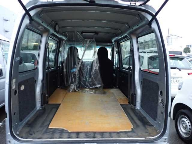 DAIHATSU HIJET VAN 2018