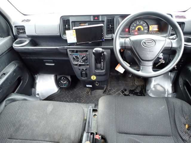 DAIHATSU HIJET VAN 2018