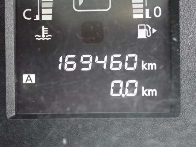 NISSAN CARAVAN VAN 2012