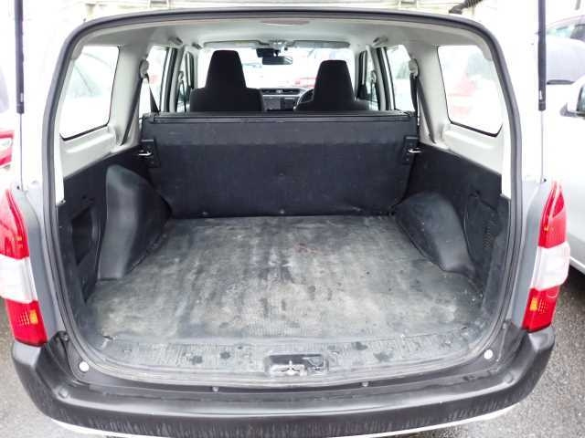 TOYOTA PROBOX 2017